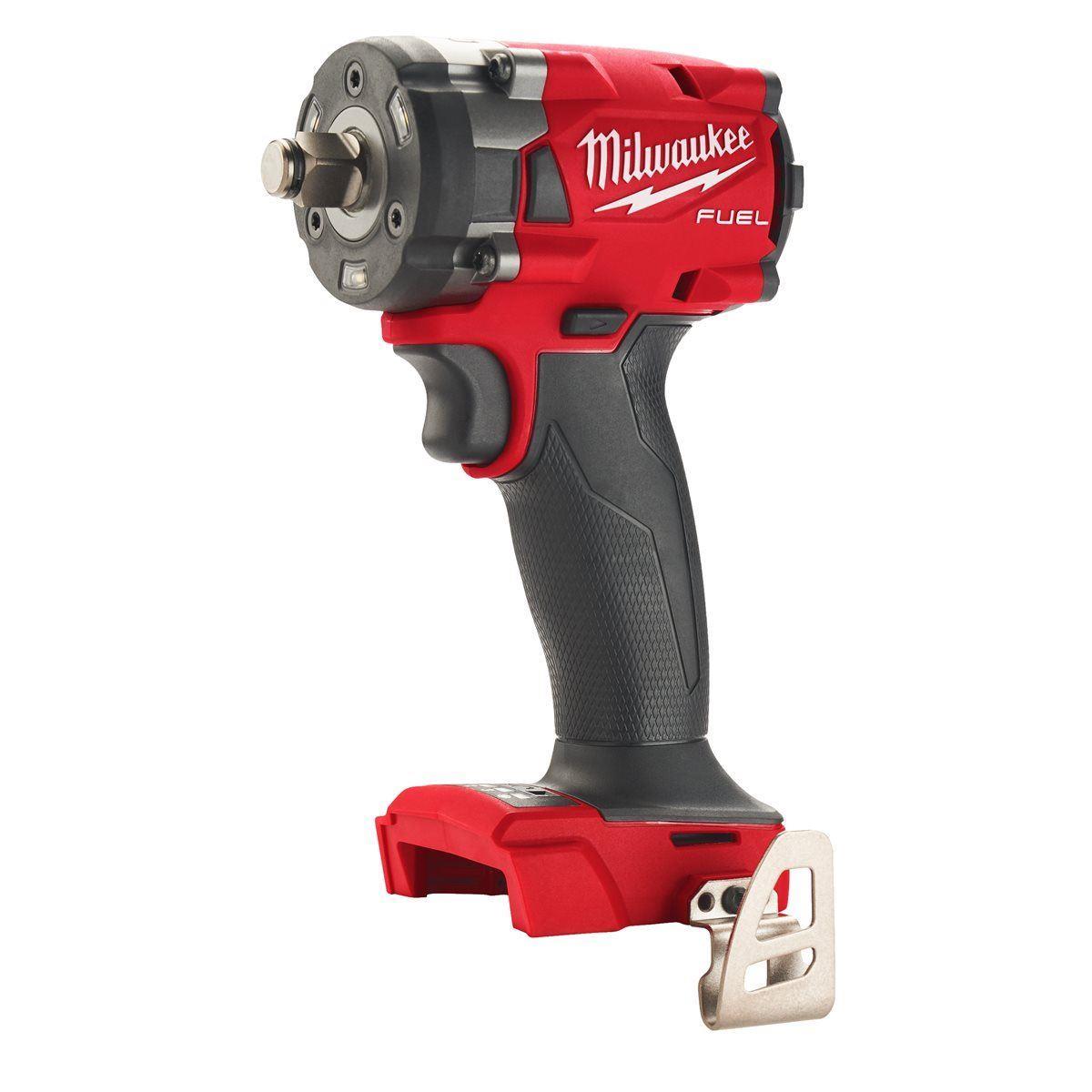 Milwaukee 18V 19 Piece Combo Kit with 5 x Batteries & Charger M18T4TKIT-4556