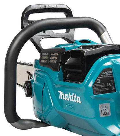 Makita UC030GZKIT 2 x BL4080H AND DOUBLE CHARGER 40V Max XGT 400mm 16" Brushless Rear Handle Chainsaw Body Only Gold